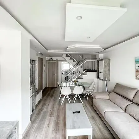 Duplex Center Apartment Calafell