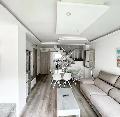 Duplex Center Apartment Calafell