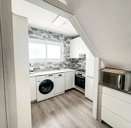 Duplex Center *