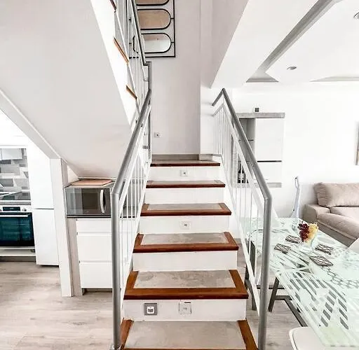 Διαμέρισμα Duplex Center *